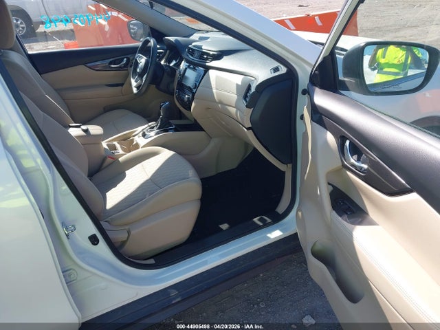 5N1AT2MV1LC724422 Nissan Rogue Sv Intelligent Awd
