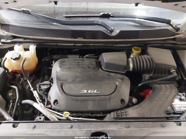 Продаж на аукціоні авто 2018 Chrysler Pacifica Touring L, vin: 2C4RC1BG3JR276209, номер лоту: 44905512