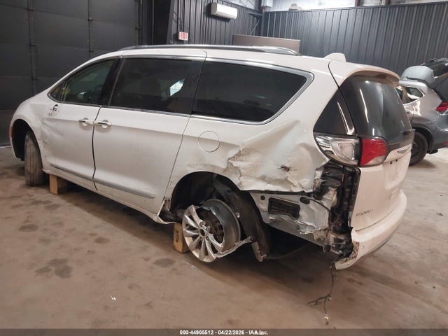 Продаж на аукціоні авто 2018 Chrysler Pacifica Touring L, vin: 2C4RC1BG3JR276209, номер лоту: 44905512