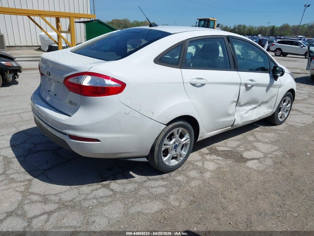 2014 Ford Fiesta Se მანქანა იყიდება აუქციონზე, vin: 3FADP4BJ5EM186204, აუქციონის ნომერი: 44905533