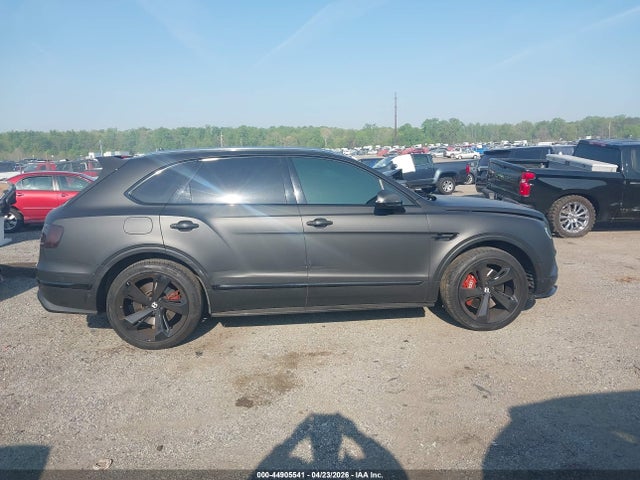 44905541 :رقم المزاد ، SJAAC2ZV6JC020650 vin ، 2018 Bentley Bentayga Activity Edition/black Edition/mulliner/onyx Edition/w12 مزاد بيع