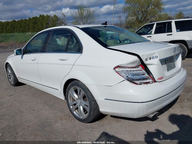 Продаж на аукціоні авто 2014 Mercedes-benz C 300 Luxury 4matic, vin: WDDGF8AB2EA942991, номер лоту: 44905553