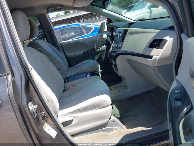 Продаж на аукціоні авто 2012 Toyota Sienna Le V6 8 Passenger, vin: 5TDKK3DC2CS234957, номер лоту: 44905557