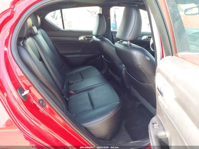 44905577 :رقم المزاد ، JTHKD5BH0H2290011 vin ، 2017 Lexus Ct Ct 200h F Sport مزاد بيع