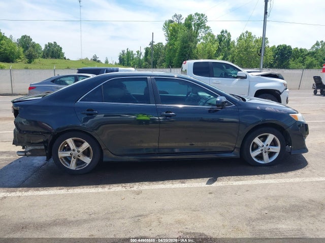 44905585 :رقم المزاد ، 4T1BF1FK3DU667094 vin ، 2013 Toyota Camry Se مزاد بيع