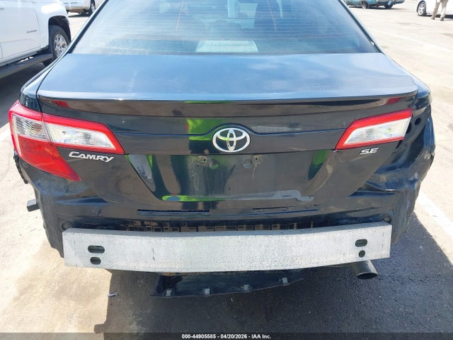 44905585 :رقم المزاد ، 4T1BF1FK3DU667094 vin ، 2013 Toyota Camry Se مزاد بيع