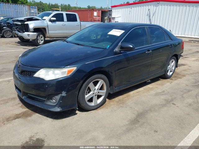 44905585 :رقم المزاد ، 4T1BF1FK3DU667094 vin ، 2013 Toyota Camry Se مزاد بيع