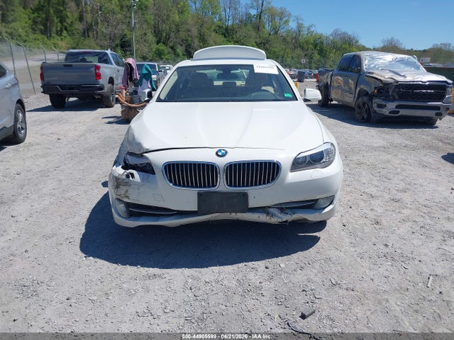 2013 Bmw 535i მანქანა იყიდება აუქციონზე, vin: WBAFR7C56DC817460, აუქციონის ნომერი: 44905599