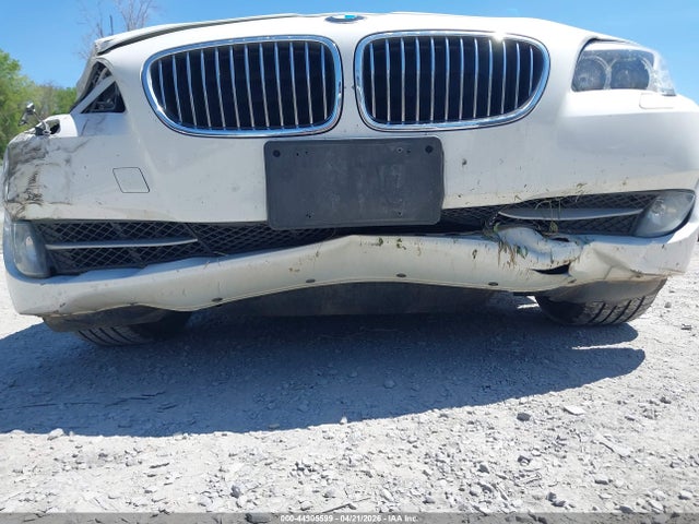 2013 Bmw 535i მანქანა იყიდება აუქციონზე, vin: WBAFR7C56DC817460, აუქციონის ნომერი: 44905599