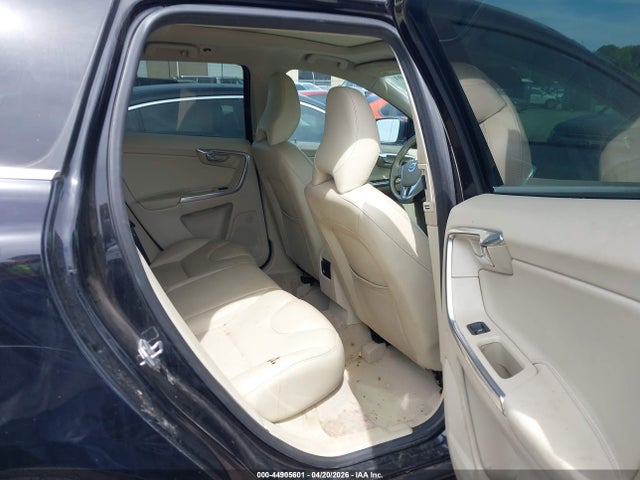 Aukcja sprzedaży 2016 Volvo Xc60 T5 Drive-e Premier, vin: YV440MDK7G2782359, numer aukcji: 44905601