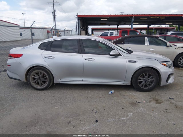 Продажа на аукционе авто 2020 Kia Optima Lx, vin: 5XXGT4L38LG413550, номер лота: 44905603
