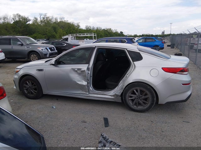 Продажа на аукционе авто 2020 Kia Optima Lx, vin: 5XXGT4L38LG413550, номер лота: 44905603