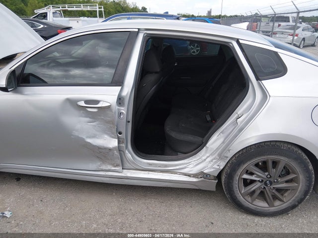 Продажа на аукционе авто 2020 Kia Optima Lx, vin: 5XXGT4L38LG413550, номер лота: 44905603