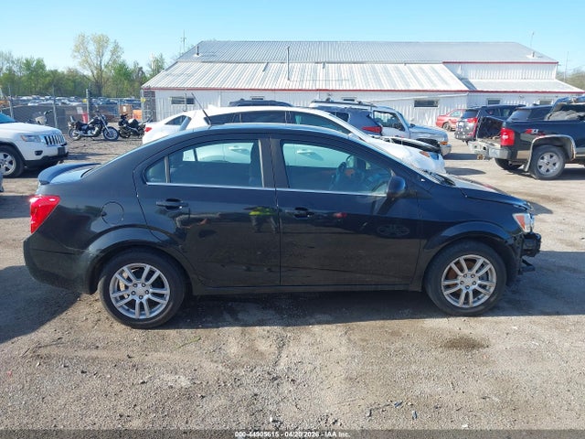 Chevrolet Sonic Lt Auto 2014 1G1JC5SH2E4143729 Image 14