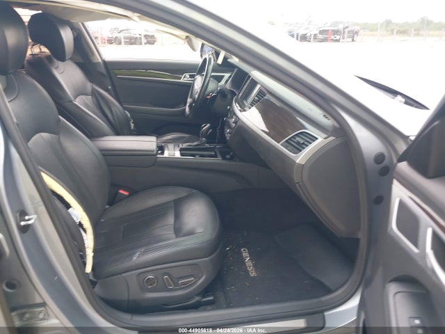Hyundai Genesis 3.8 2016 KMHGN4JE2GU143418 Image 5