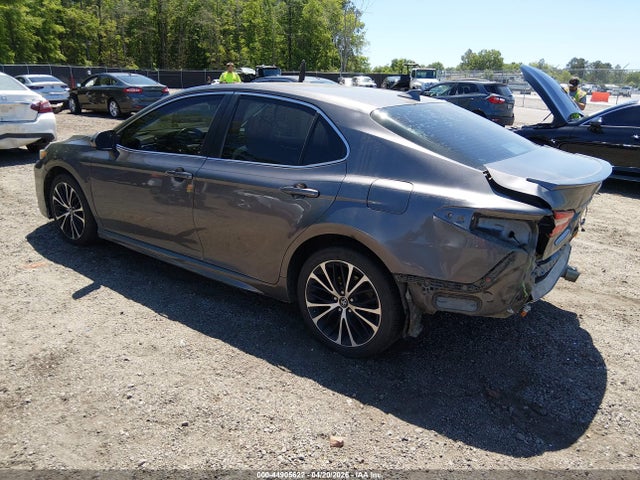 44905622 :رقم المزاد ، 4T1G11AKXLU860918 vin ، 2020 Toyota Camry Se مزاد بيع