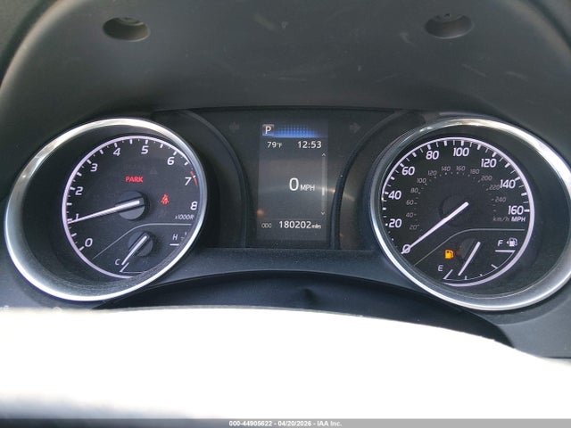 44905622 :رقم المزاد ، 4T1G11AKXLU860918 vin ، 2020 Toyota Camry Se مزاد بيع