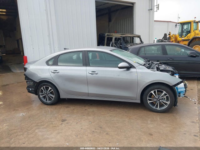 Продаж на аукціоні авто 2024 Kia Forte Lxs, vin: 3KPF24ADXRE811550, номер лоту: 44905633