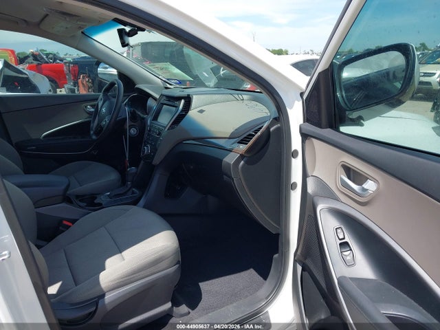 Продаж на аукціоні авто 2017 Hyundai Santa Fe Sport 2.4l, vin: 5NMZU3LB2HH025603, номер лоту: 44905637