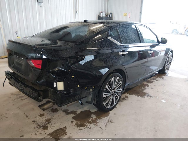 44905639 :رقم المزاد ، 1N4BL4EV7PN330927 vin ، 2023 Nissan Altima Sl Fwd مزاد بيع