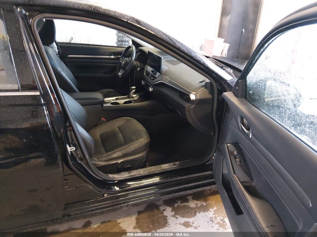 44905639 :رقم المزاد ، 1N4BL4EV7PN330927 vin ، 2023 Nissan Altima Sl Fwd مزاد بيع
