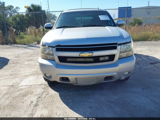 Aukcja sprzedaży 2011 Chevrolet Tahoe Lt, vin: 1GNSKBE07BR377258, numer aukcji: 44905641