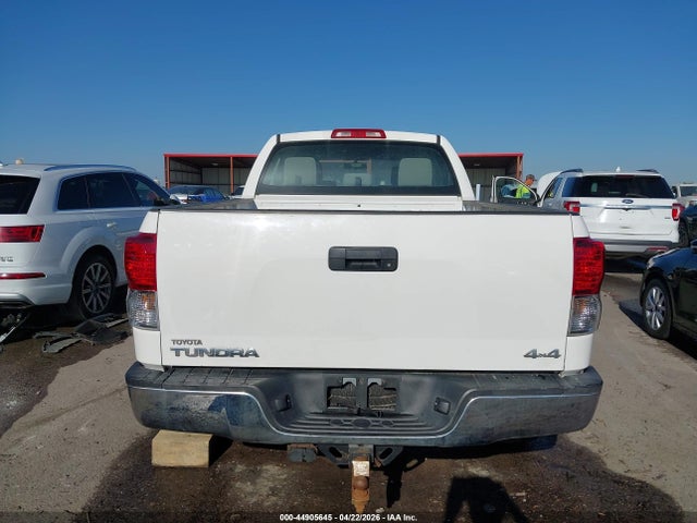 Продажа на аукционе авто 2011 Toyota Tundra Grade 4.6l V8, vin: 5TFUM5F14BX021446, номер лота: 44905645