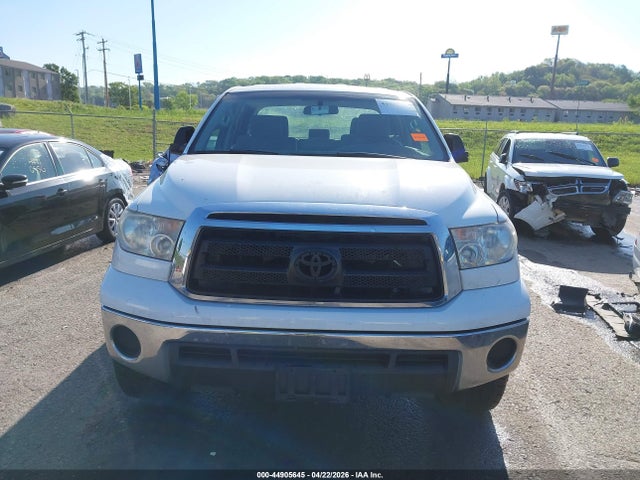 Продажа на аукционе авто 2011 Toyota Tundra Grade 4.6l V8, vin: 5TFUM5F14BX021446, номер лота: 44905645