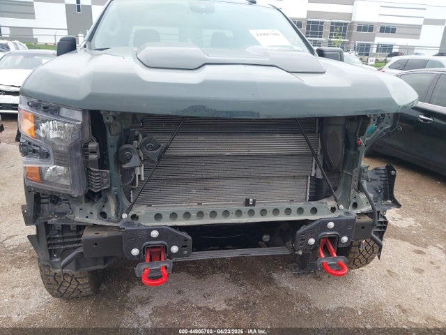 Aukcja sprzedaży 2025 Chevrolet Silverado 1500 4wd  Short Bed Custom Trail Boss, vin: 3GCUKCEDXSG291050, numer aukcji: 44905700
