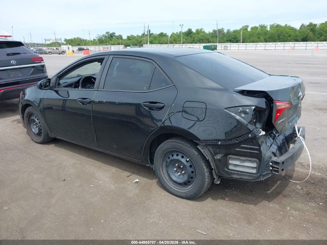 Aukcja sprzedaży 2017 Toyota Corolla Le, vin: 5YFBURHE5HP666628, numer aukcji: 44905707