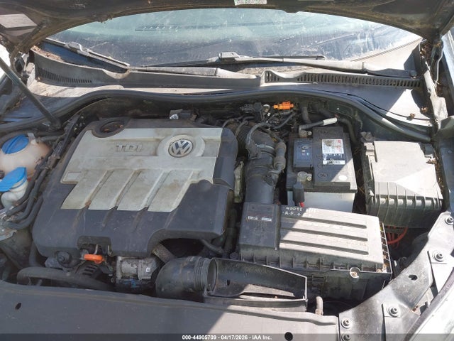 44905709 :رقم المزاد ، 3VWPL7AJ7CM631428 vin ، 2012 Volkswagen Jetta Sportwagen 2.0l Tdi مزاد بيع