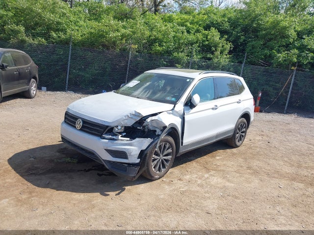 2018 Volkswagen Tiguan 2.0t Se/2.0t Sel მანქანა იყიდება აუქციონზე, vin: 3VV2B7AX0JM051554, აუქციონის ნომერი: 44905759