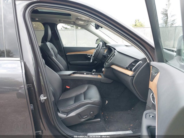 Продаж на аукціоні авто 2023 Volvo Xc90 B6 Plus 7-seater, vin: YV4062PN7P1945363, номер лоту: 44905762