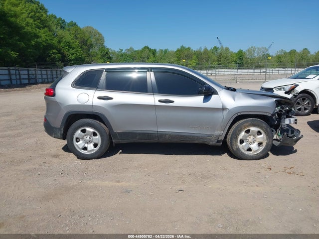 2017 Jeep Cherokee Sport მანქანა იყიდება აუქციონზე, vin: 1C4PJMAB1HW555907, აუქციონის ნომერი: 44905782