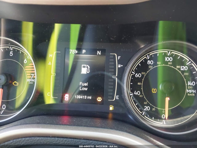 2017 Jeep Cherokee Sport მანქანა იყიდება აუქციონზე, vin: 1C4PJMAB1HW555907, აუქციონის ნომერი: 44905782