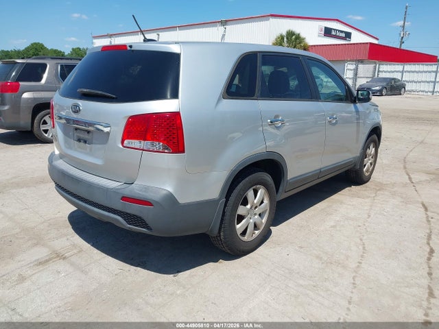 2013 KIA SORENTO 5XYKT3A11DG390163 Photo 3