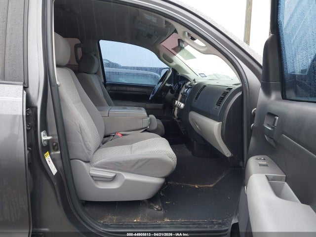 44905813 :رقم المزاد ، 5TFRM5F19DX061546 vin ، 2013 Toyota Tundra Grade 4.6l V8 مزاد بيع