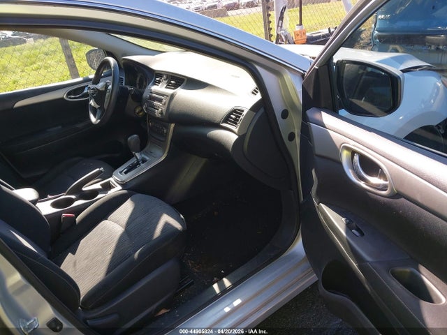 2014 Nissan Sentra Sv მანქანა იყიდება აუქციონზე, vin: 3N1AB7AP6EL695424, აუქციონის ნომერი: 44905824