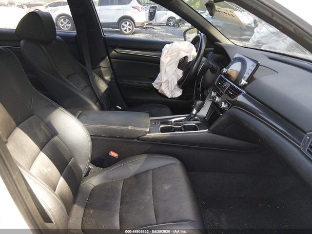 2020 Honda Accord Sport მანქანა იყიდება აუქციონზე, vin: 1HGCV1F36LA031727, აუქციონის ნომერი: 44905832