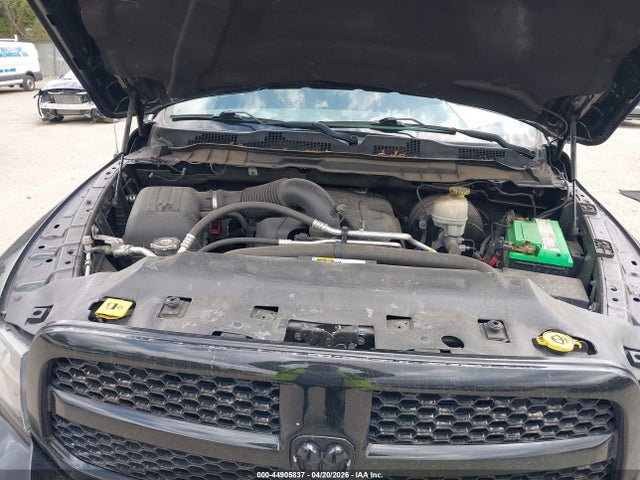 2017 Ram 1500 Express  4x4 6'4 Box მანქანა იყიდება აუქციონზე, vin: 1C6RR7FTXHS767983, აუქციონის ნომერი: 44905837