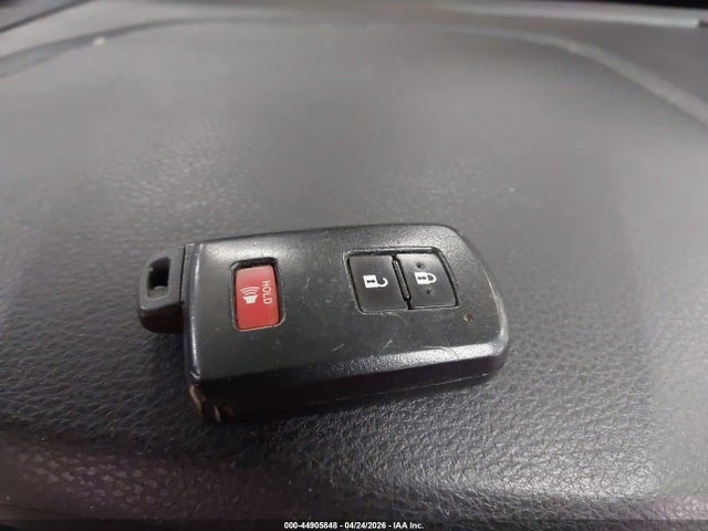 Продаж на аукціоні авто 2022 Toyota Tacoma 4wd Trd Off Road, vin: 3TMCZ5AN0NM498585, номер лоту: 44905848