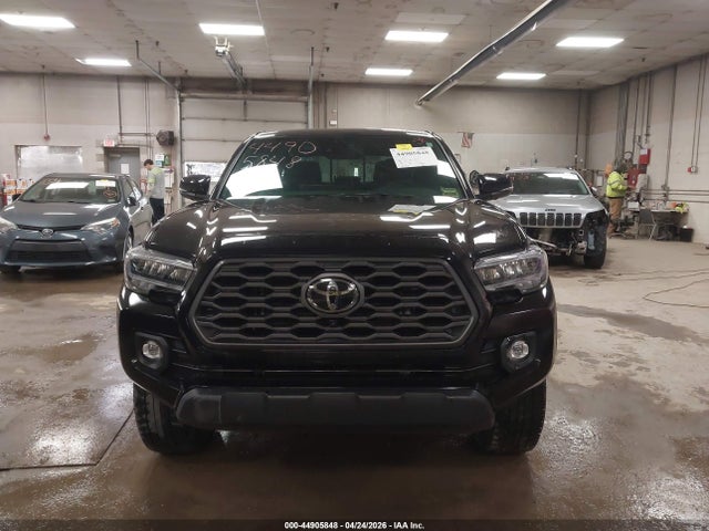 Продаж на аукціоні авто 2022 Toyota Tacoma 4wd Trd Off Road, vin: 3TMCZ5AN0NM498585, номер лоту: 44905848