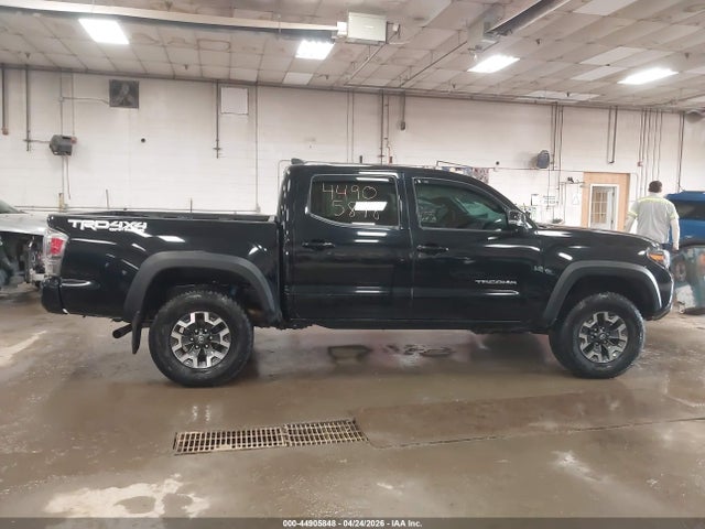 Продаж на аукціоні авто 2022 Toyota Tacoma 4wd Trd Off Road, vin: 3TMCZ5AN0NM498585, номер лоту: 44905848