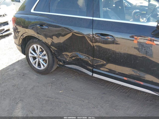 Aukcja sprzedaży 2023 Audi Q3 Premium 45 Tfsi S Line Quattro Tiptronic, vin: WA1DECF32P1103411, numer aukcji: 44905868