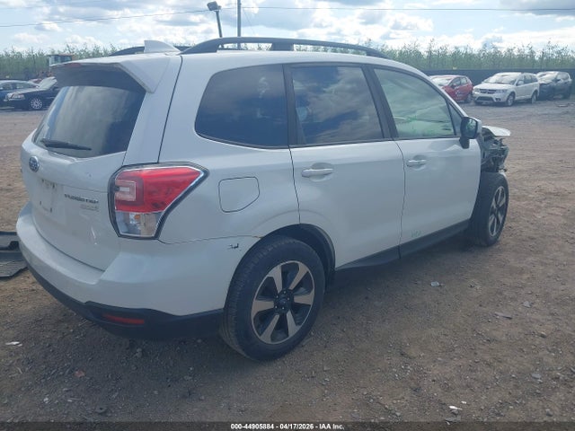 44905884 :رقم المزاد ، JF2SJAGC2HH463705 vin ، 2017 Subaru Forester 2.5i Premium مزاد بيع