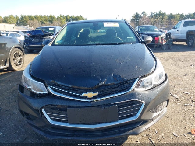 1G1BE5SM2H7148881 Chevrolet Cruze Lt Auto