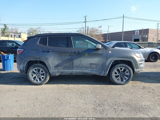 2018 Jeep Compass Trailhawk 4x4 მანქანა იყიდება აუქციონზე, vin: 3C4NJDDB7JT201596, აუქციონის ნომერი: 44905954