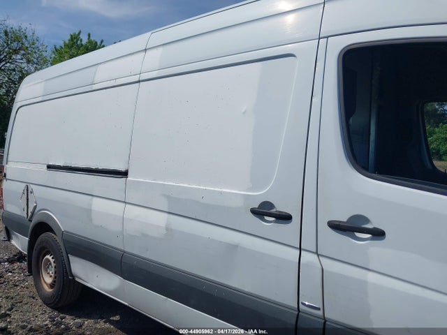 44905962 :رقم المزاد ، WD3PE8CB4C5683799 vin ، 2012 Mercedes-benz Sprinter 2500 High Roof مزاد بيع