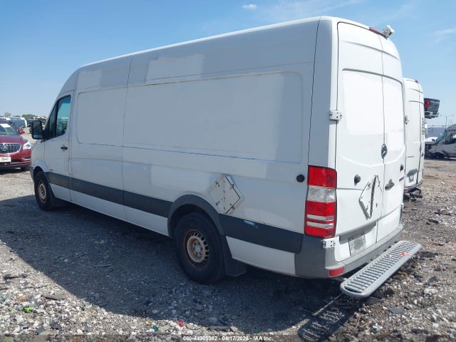 44905962 :رقم المزاد ، WD3PE8CB4C5683799 vin ، 2012 Mercedes-benz Sprinter 2500 High Roof مزاد بيع