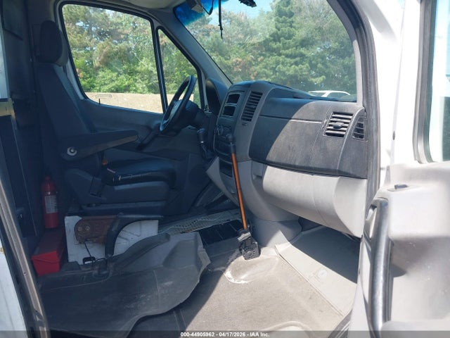 44905962 :رقم المزاد ، WD3PE8CB4C5683799 vin ، 2012 Mercedes-benz Sprinter 2500 High Roof مزاد بيع